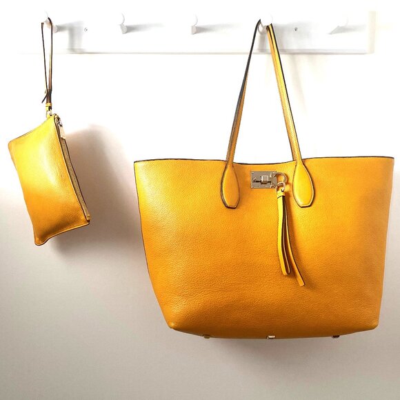 Salvatore Ferragamo Yellow Calfskin Leather Large Tote & Wristlet Set - Picture 1 of 16
